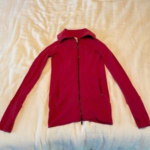 lululemon jacket, size 2, darker pink color, 2 pockets, 2 zippers